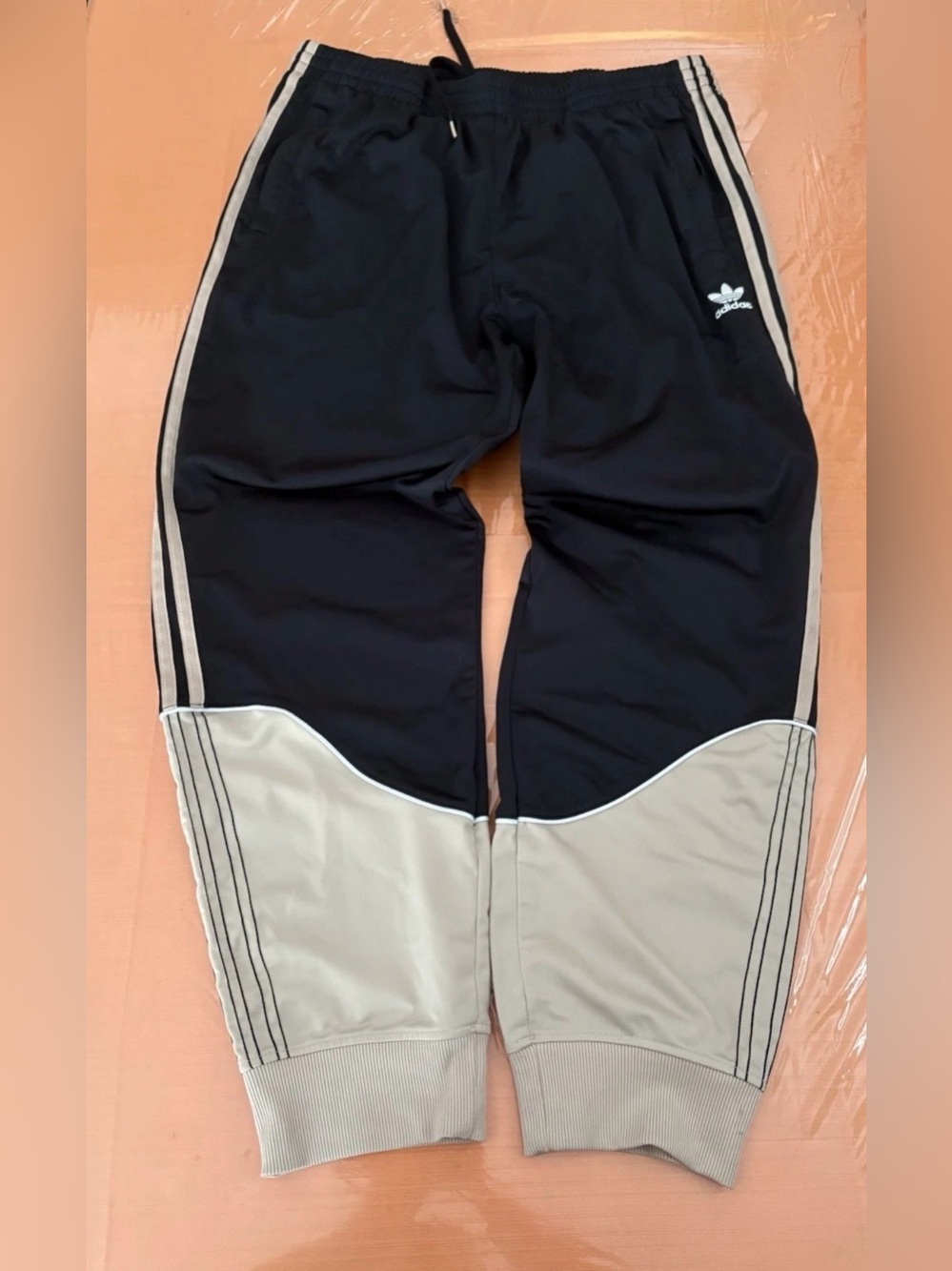 Adidas Tricot Track Pants Black/Beige Colour Block Trefoil Size XL Sweatpants